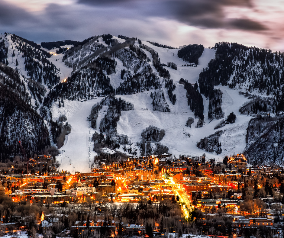 A wide shot of Aspen Colorado at sunset.